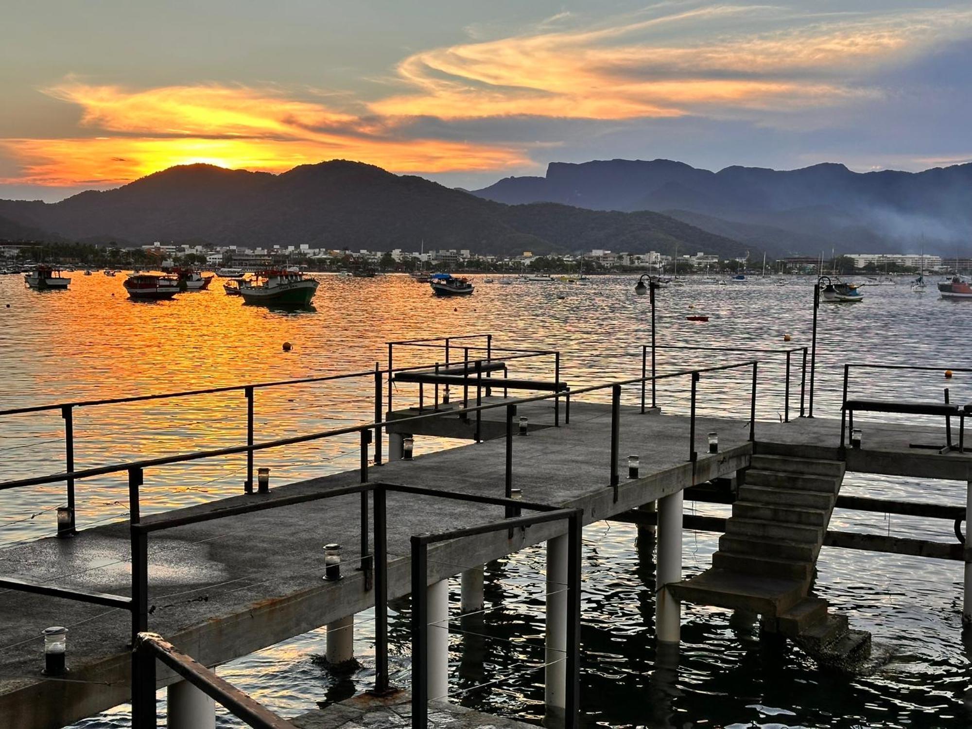 1819 Marine Hotel Ubatuba Extérieur photo