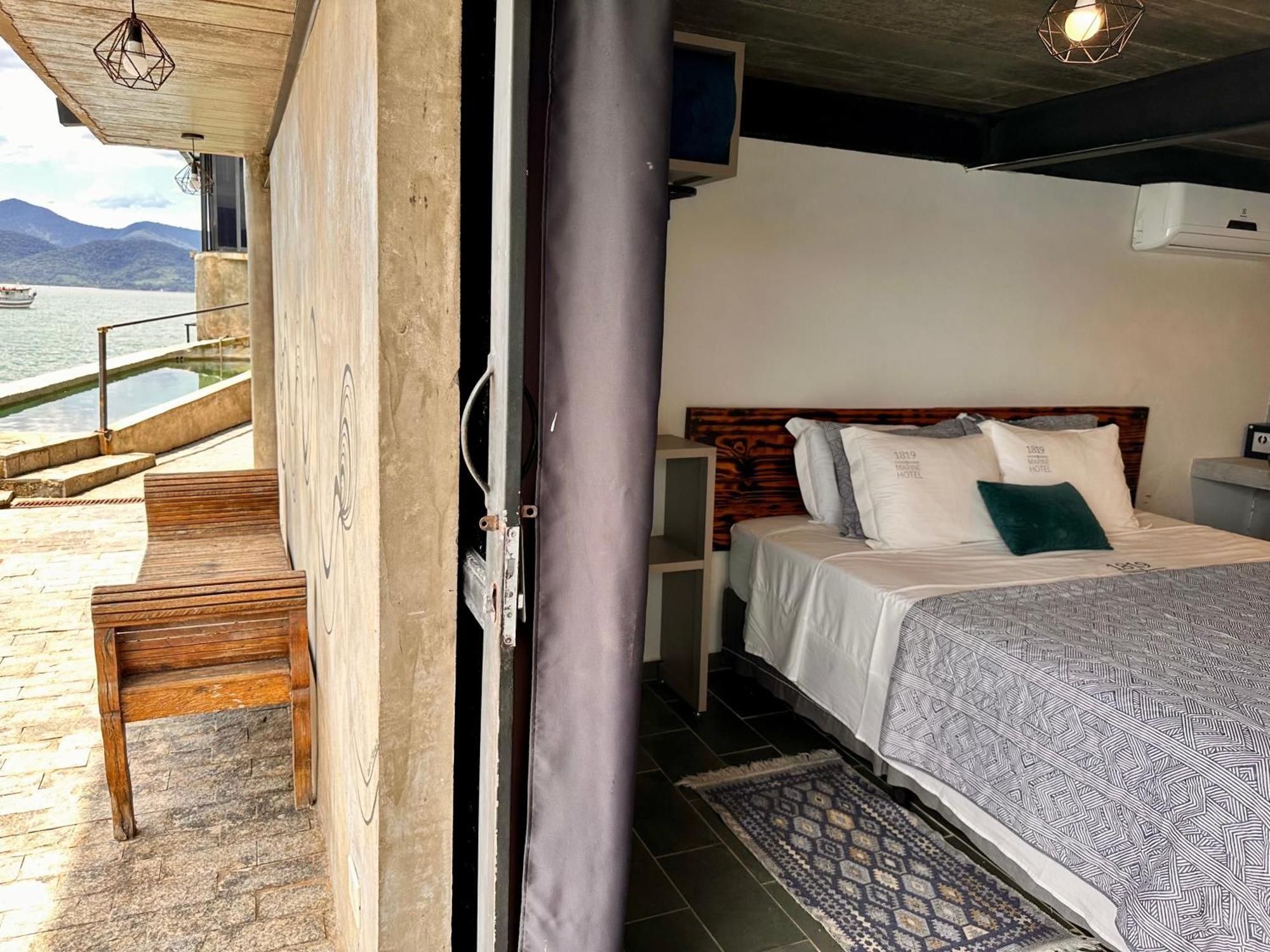 1819 Marine Hotel Ubatuba Extérieur photo